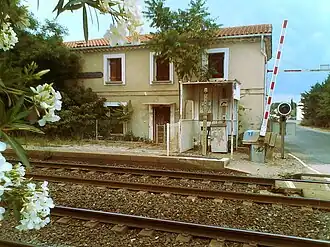 Vue de la gare SNCF des Mazes en 2014.