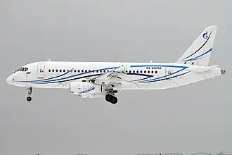 RA-89049, le Sukhoi Superjet 100 impliqué dans l'accident, ici à l'aéroport international de Vnoukovo en novembre 2016.