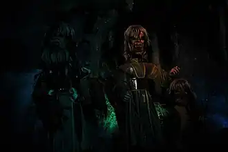 scène inspirée de l'attraction Haunted Mansion