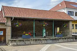 Le lavoir du centre.