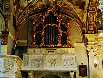 Orgue baroque.