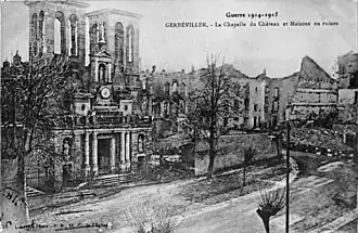 ruinée par la guerre.