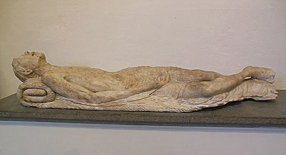 Gisant d'albâtre. Attribué à Jacques Du Broeucq XVIe siècle.