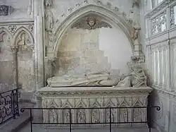 Gisant de Thomas de Saint-Benoît.