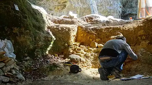 Campagne de fouille juin 2015.