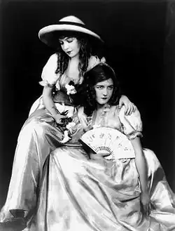 Dorothy et Lillian Gish