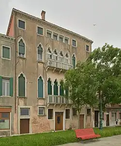 Le Palais Maffetti sur le fdta S. Biagio