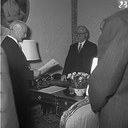 Description de l'image Giuramento Segni II 1959.jpg.