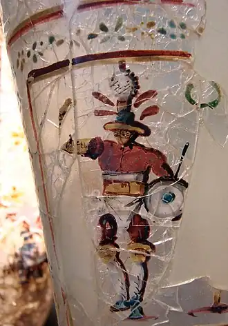 Gladiateur, verre émaillé. Art romain Ier siècle, trésor de Begrâm, région de Kâpîssâ, Afghanistan.