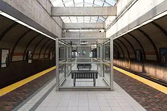 voir la légende ci-après