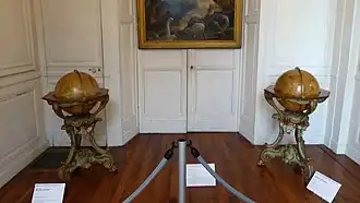 Globes céleste et terrestre de Vaugondy , collection de Madame de Pompadour, 1751.