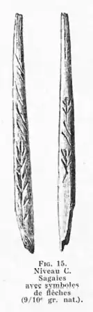 Sagaies avec symboles de flèches