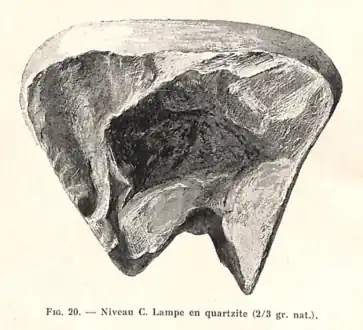 Lampe en quartzite, grotte de Gouërris.