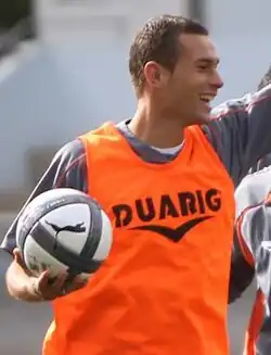 Photographie de Grégory Bourillon à l'entraînement avec le FC Lorient en septembre 2010.