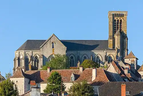 L'église Saint-Pierre.
