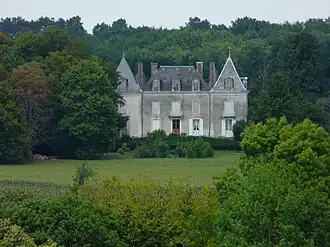 Le château du Bouchillon.