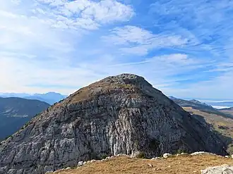 Le Grand Bargy depuis le Petit Bargy au nord-est.