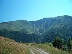 Vue du Grand Serre depuis le hameau du Désert.