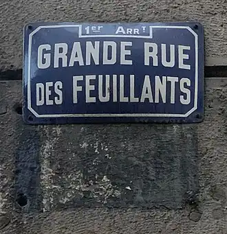 Voir la plaque.