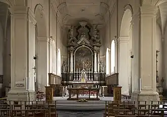 L'intérieur de l'église Saint-Georges