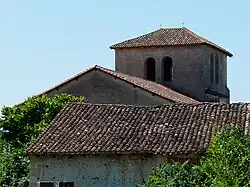 Le clocher carré, roman.