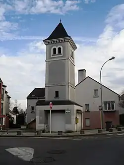 L’ancien pigeonnier du château.