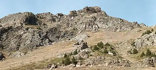 Vue générale de la Grosse Tête depuis la combe de l'Arcelin.