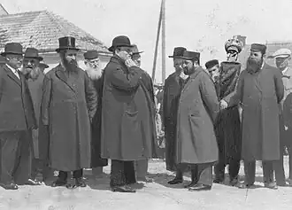 Groupe de Juifs un jour de fête religieuse