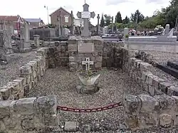 Fosse commune soldats 1870-1871.