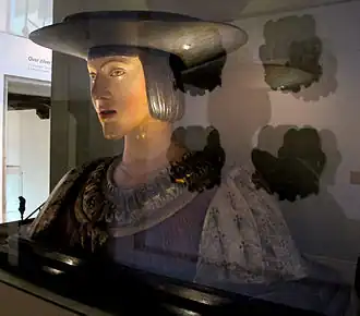 Buste en terre cuite de Charles Quint, vers 1520.