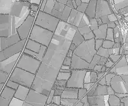 Aérodrome de Guiscriff le 20 septembre 1966 avec sa piste en herbe.