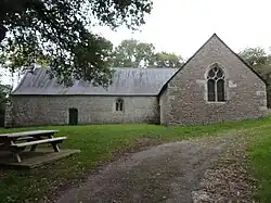 La chapelle Notre-Dame de Locmaria (côté sud).