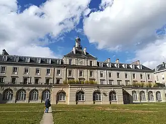 Image illustrative de l’article Hôpital d'instruction des armées Bégin