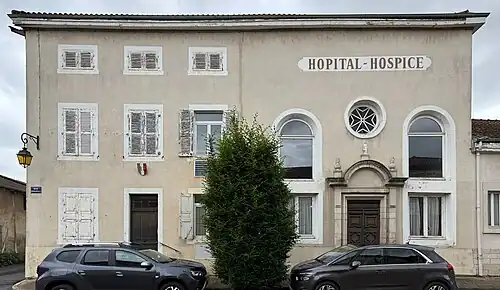 Hôpital-hospice.