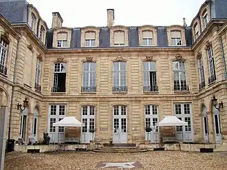 Hôtel Leberthon (1742-1747).