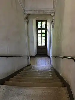 Ulmo : escalier.