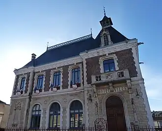 Hôtel de Ville de Saint-Florentin (Yonne).