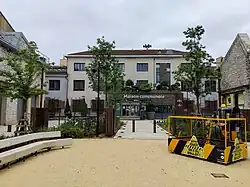 Maison communale de  St Martin-d'Héres depuis Neyrpic