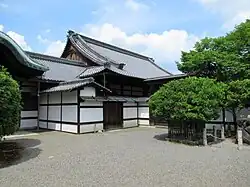 Le Hōkyō-ji.
