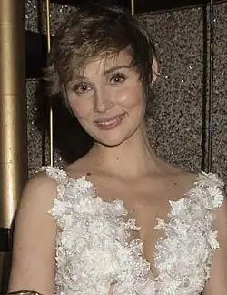 Clare Bowen, interprète Scarlett O'Connor.