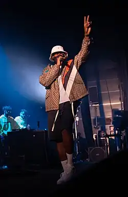 Description de cette image, également commentée ci-après