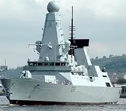 Le HMS&nbsp;Daring, destroyer de la Royal Navy.