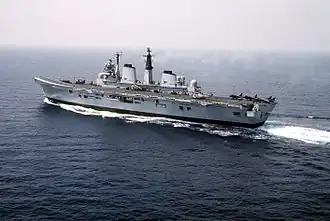 illustration de HMS Invincible (R05)