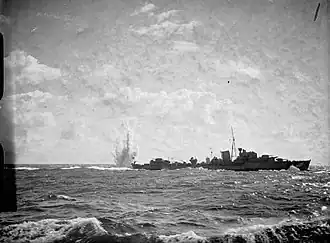 illustration de HMS Jaguar (F34)