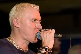 Description de cette image, également commentée ci-après