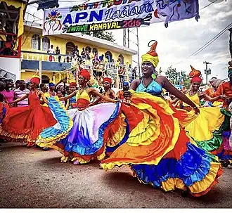 Danse au carnaval de Jacmel 2016