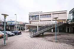 L'entrée nord-ouest.