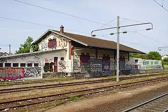 Halle de marchandises SNCF abandonnée en 2011, et démolie en 2019.