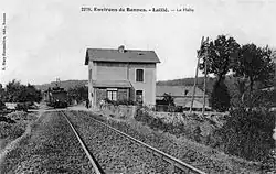 La halte ferroviaire de Laillé au début du XXe&nbsp;siècle (carte postale E. Mary-Rousselière).