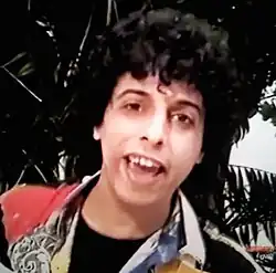 Hamid Baroudi, son style musical est très influencé par le gnawi et le blues touareg.